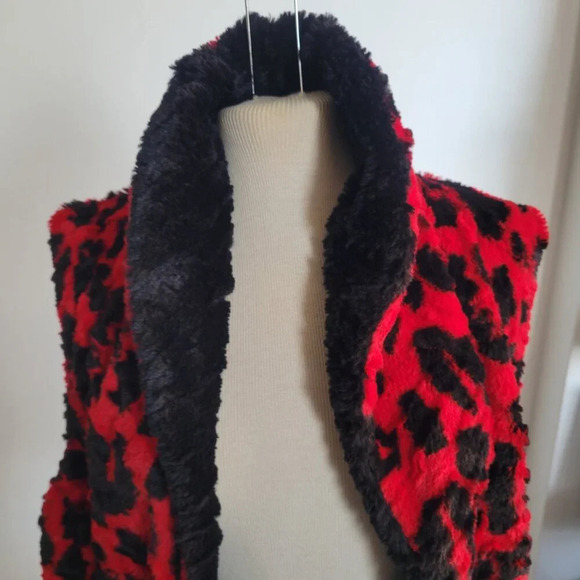 CLEARANCE - Onque Casuals Women's Reversible Vest (Size: X-Large) - Picture 9 of 15